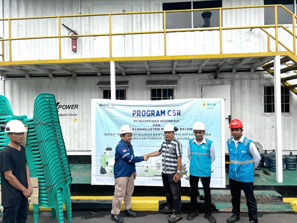 Maxpower Indonesia Distributes CSR Assistance to Residents of Pondok Laguna Indah near Panaran Site Maxpower Indonesia Distributes CSR Assistance to Residents of Pondok Laguna Indah near Panaran Site