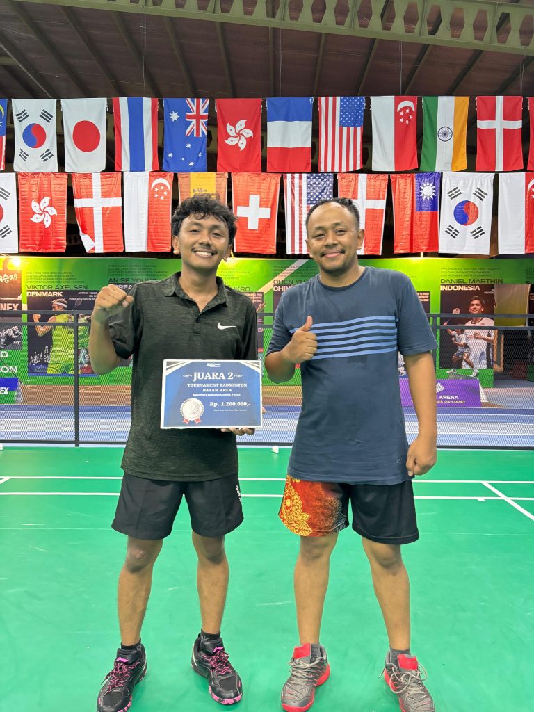 Men’s Doubles - 2nd Place: Ragan Deta Ibrahim & Kevin Rivaldi – EMS Batam and Jakarta